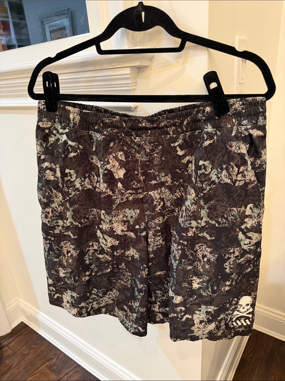Lululemon SoulCycle Print Athletic Shorts - Black Green & Gray Camo